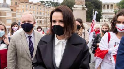 Тихановская предложила белорусам 3 млрд евро за отставку Лукашенко - newzfeed.ru - Минск - деревня Ляйен Заявила