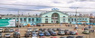 Кировский железнодорожный вокзал стал торговать билетами на автобусы - runews24.ru - Набережные Челны - Казань - Сыктывкар