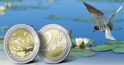Перепутали языки: Банк Литвы отчеканил памятную монету на латышском (видео) - focus.ua - Литва - Латвия