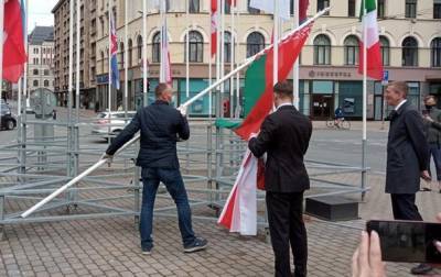 Мартиньша Стакис - В Беларуси возбудили дело из-за инцидента с флагом в Риге - korrespondent.net - Рига - Латвия