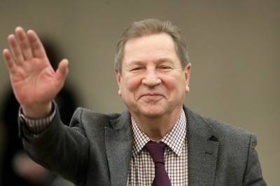 Николай Валуев - Депутат Михаил Кузьмин: борец с коронавирусом и Николаем Валуевым - infox.ru - Екатеринбург - Свердловск - Ставрополье