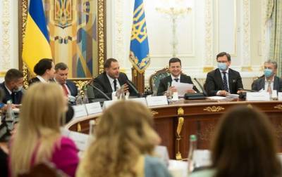 Владимир Зеленский - Зеленский встретился с представителями киноиндустрии Украины - korrespondent.net - Украина