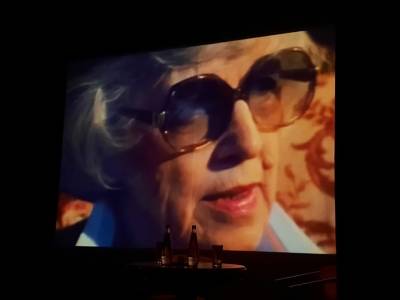 Владимир Путин - «Каждый год мое сердечко трепещет». На вечер памяти Валентины Леонтьевой приехала ее племянница - ulpravda.ru