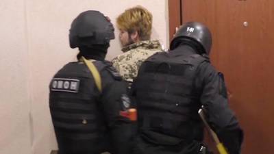 Суд арестовал троих экстремистов из «М.К.У.» - iz.ru - Саратов