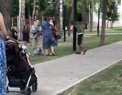 «Отдай ребенку банан»: В Уфе матери устроили драку около детской площадки - ufacitynews.ru - Уфа