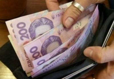 В апреле зарплата выросла почти на 20% - Госстат - facenews.ua