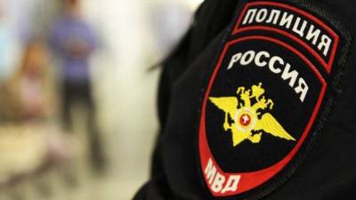 Тела мужчины и школьницы нашли в салоне машины в Волгограде - newinform.com - Волгоград