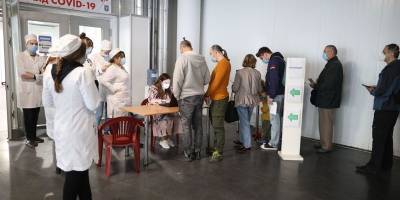 Где и как сделать вакцину от коронавируса в Киеве - центр вакцинации в МВЦ в Киеве - ТЕЛЕГРАФ - telegraf.com.ua - Киев