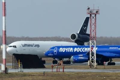 Немецкая авиакомпания Lufthansa продолжит полеты в Россию в обход Белоруссии - lenta.ru - Москва - Санкт-Петербург - Париж