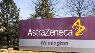 Британская модель умерла от тромбоза после вакцинации AstraZeneca - obzor.lt - Кипр