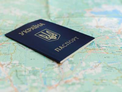 Максим Соколюк - Комитет Рады рекомендовал парламентариям отменить выдачу бумажных паспортов - gordonua.com