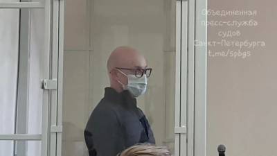 Под стражу заключили замглавы Межрайонной налоговой инспекции - piter.tv - Санкт-Петербург