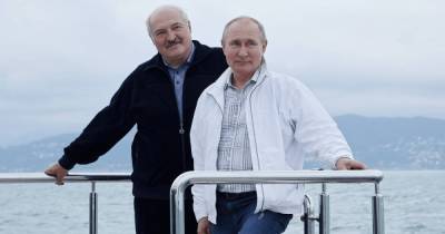 Владимир Путин - Александр Лукашенко - Николай Лукашенко - Путин и Лукашенко совершили морскую прогулку в Сочи (видео) - focus.ua - Россия - Сочи
