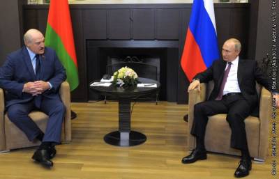 Владимир Путин - Дмитрий Песков - Александр Лукашенко - Лукашенко и Путин не обсуждали вопрос дополнительной помощи Белоруссии - interfax.ru - Москва