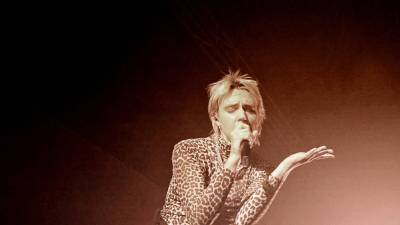 Певица MØ заявила о себе в новом клипе Live To Survive - inforeactor.ru - Дания