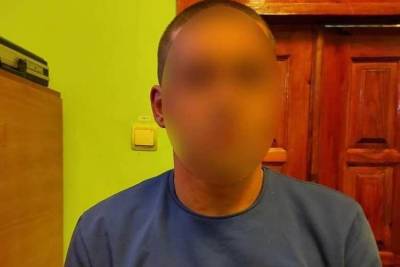 Повалил на землю и изнасиловал: под Киевом задержали насильника 15-летней девушки - rupor.info - Киев - Киевская обл.