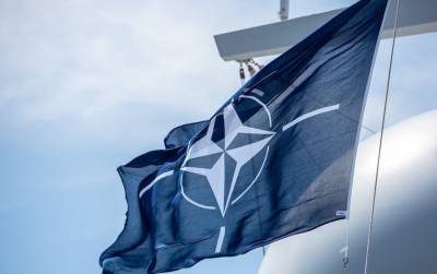 НАТО обеспокоена усилением военного присутствия России в Арктике - topwar.ru - Лунгеск