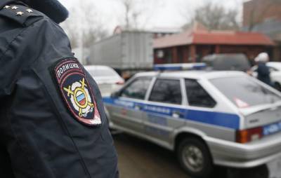 В Архангельске задержали напавшего на мужчину, которого после ограбления переехала машина - newsland.com - Архангельск