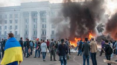 Оппозиция Украины потребовала признать трагедию в Одессе тяжелейшим преступлением в истории страны - obzor.lt - Украина - Киев - Одесса