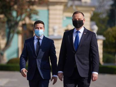Владимир Зеленский - Анджей Дуды - Зеленский прилетел в Варшаву отпраздновать важную для поляков дату - lenta.ua - Эстония - Польша - Литва - Варшава - Латвия - Речь Посполитая