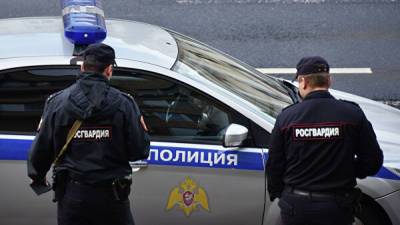 В Ульяновске ищут злоумышленника, ударившего мужчину ножом в грудь - runews24.ru - Ульяновск - Ульяновская