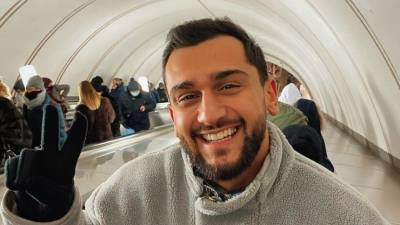 «Рептилоидные интрижки»: победитель «Маски» раскрыл детали участия в шоу - 5-tv.ru