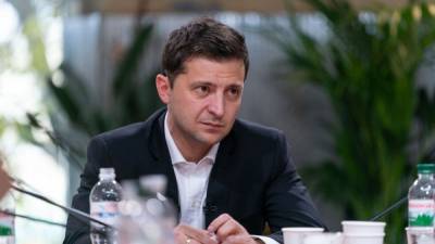 Владимир Зеленский - Зеленский раскритиковал Евросоюз за медленные поставки вакцины от COVID-19 - polit.info - Киев - Турция - Эстония - Литва - Варшава - Латвия