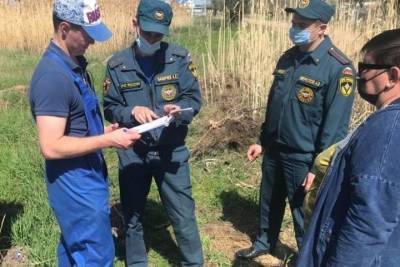 Андрей Бочаров - Профилактические рейды против пожаров проводят в Волгоградской области - volg.mk.ru - Волгоградская обл.