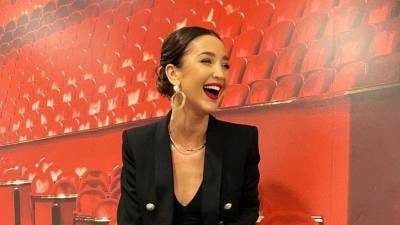 Ольга Бузова - «Мне 35 лет, и я — дура»: Бузова шокировала жителей Волгограда на концерте — видео - 5-tv.ru - Россия - Волгоград