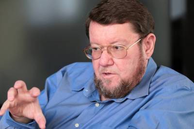 Александр Лукашенко - Евгений Сатановский - Игорь Чергинец - Сатановский возмутился отказу Белавия летать в Крым: Извини-подвинься - mk.ru - Крым