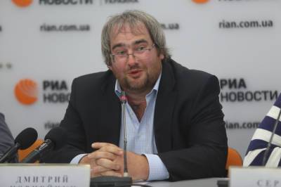 Владимир Зеленский - Виктор Ющенко - Дмитрий Корнейчук - Зеленский полностью устраивает олигархов – украинский политаналитик - news-front.info - Украина