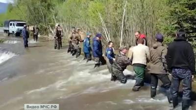 Из-за сильных дождей несколько населенных пунктов в Красноярском крае отрезаны от внешнего мира - 1tv.ru - Красноярский край - Иркутская обл. - Крым - Симферополь