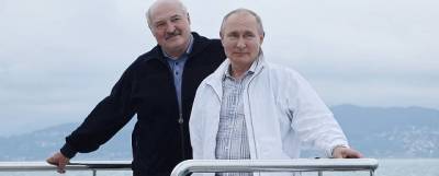 Владимир Путин - Александр Лукашенко - Николай Лукашенко - Путин и Лукашенко покатались на яхте по морю около Сочи - runews24.ru - Сочи