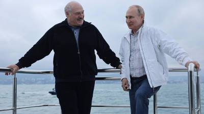 Владимир Путин - Александр Лукашенко - Александр Лукашенко искупался в Черном море при температуре воды плюс 16 - grodnonews.by - Россия