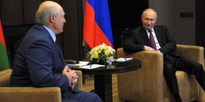 Владимир Путин - Александр Лукашенко - Путин предложил Лукашенко искупаться в Сочи - тот окунулся в Черное море, несмотря на холодную погоду - ТЕЛЕГРАФ - telegraf.com.ua - Россия - Сочи