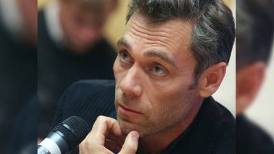 Вадим Манукян - Энтони Хопкинс - Михаил Хмуров рассказал о карьере после Голливуда в проекте "Давай поговорим" - newinform.com