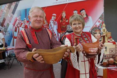Сусло мешай по солнцу. Ульяновцев угостили чувашским пивом с секретом - ulpravda.ru - респ. Чувашия