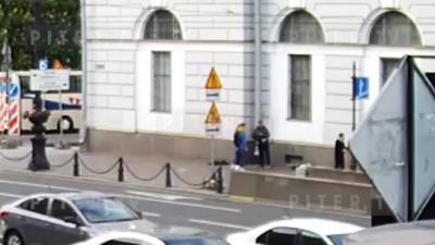 На видео попала утренняя драка на Невском проспекте - piter.tv