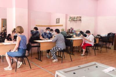 Леонид Огуль - В Астраханской области уже более 37,7 тысяч человек проголосовали на праймериз ЕР - ast.mk.ru - Астраханская обл.