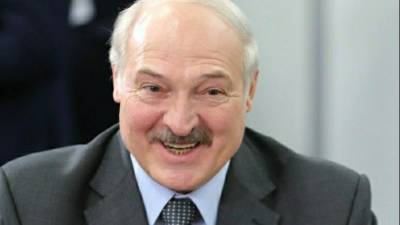 Владимир Путин - Александр Лукашенко - Александр Лукашенко искупался в Черном море — фото - 5-tv.ru - Краснодарский край - Минск - Черное Море