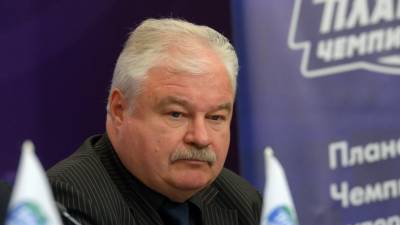 Владимир Плющев - Плющев: муссирование темы вратарей сборной России по хоккею только нервирует Самонова - russian.rt.com - Рига