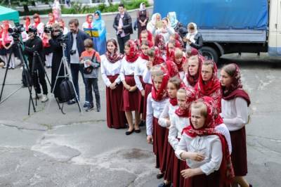 Велика благодійна акція УПЦ: 200 дітей з різних куточків України прибули до Лаври на гала-концерт - ukrainianwall.com - Украина