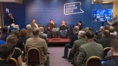 Гарри Каспаров - Навальный - "Оппозиция" планирует создание эмигрантской сети для дискуссии "о будущем России" - newinform.com
