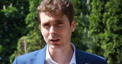Дмитрий Белоцерковец - В марафоне «Пробег под каштанами» «ударовец» Белоцерковец пробежал за руку с незрячим. ФОТО - dsnews.ua - Киев