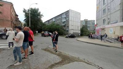 Очевидец рассказал подробности стрельбы в Екатеринбурге - gazeta.ru - Екатеринбург
