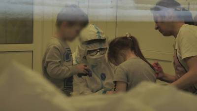 Привейся! Родители могут защитить детей от коронавируса - vesti.ru