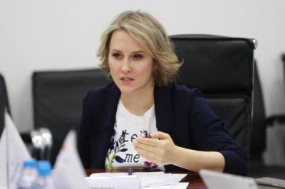 Владимир Путин - Анастасия Татулова - Хочешь, чтобы власть услышала - плати. Бизнес-омбудсмену предложили выступить на питерском экономическом форуме за 900 тысяч - argumenti.ru - Пмэф