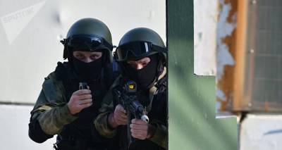 Екатеринбургский стрелок задержан в ходе штурма бойцами росгвардии - ru.armeniasputnik.am - Россия - Екатеринбург - респ. Чечня - Свердловская обл.