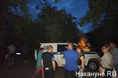 В Екатеринбурге жители дома на Химмаше требуют снять оцепление после завершения штурма - nakanune.ru - Екатеринбург