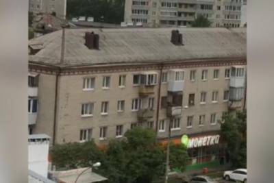 Экс-сотрудник полиции устроил стрельбу по людям в Екатеринбурге и был задержан - versia.ru - Екатеринбург